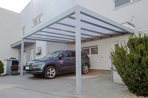 Aluminiowa wiata garażowa